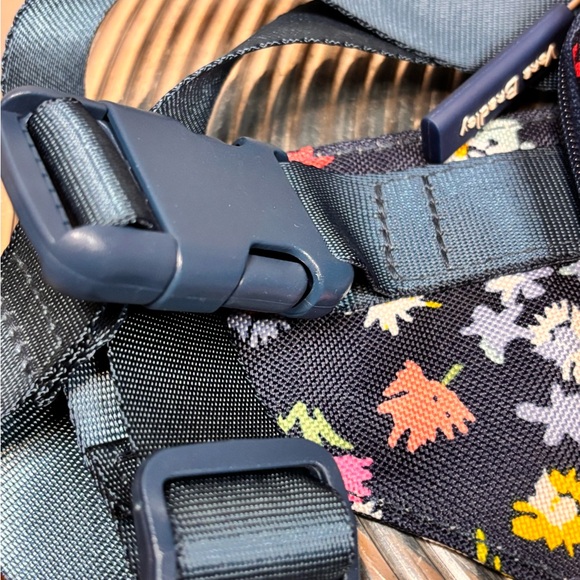 🌸🌺Vera Bradley Fanny Pack + Wallet Set. - Picture 7 of 13